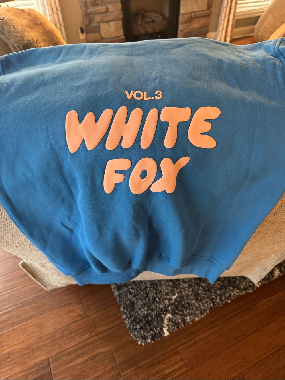 White Fox Vol.3 Women’s Blue Sweatshirt with Pink Logo